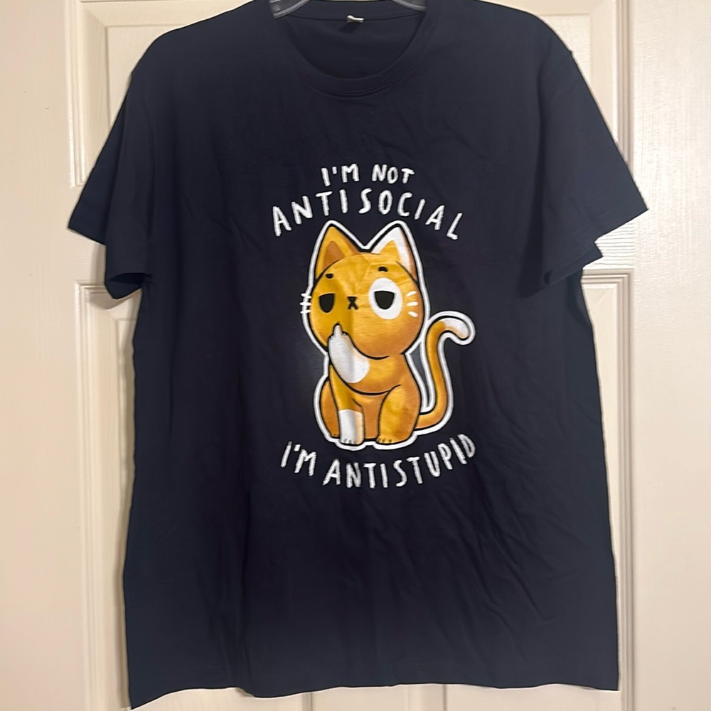 Unisex Large “I’m Not Anti Social I’m AntiStupid” Navy Blue Tee